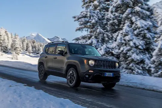 Jeep Renegade (2018-2019) - fuse and relay box