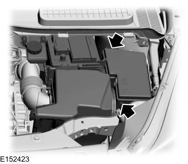 Ford Kuga (2013-2015) - fuse box