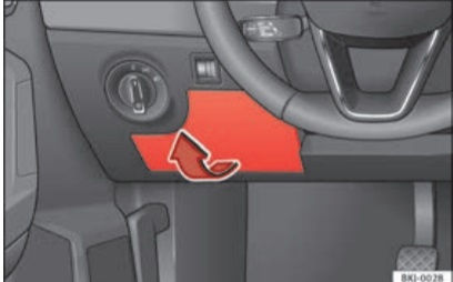 Seat Arona (2021) - fuse and relay box